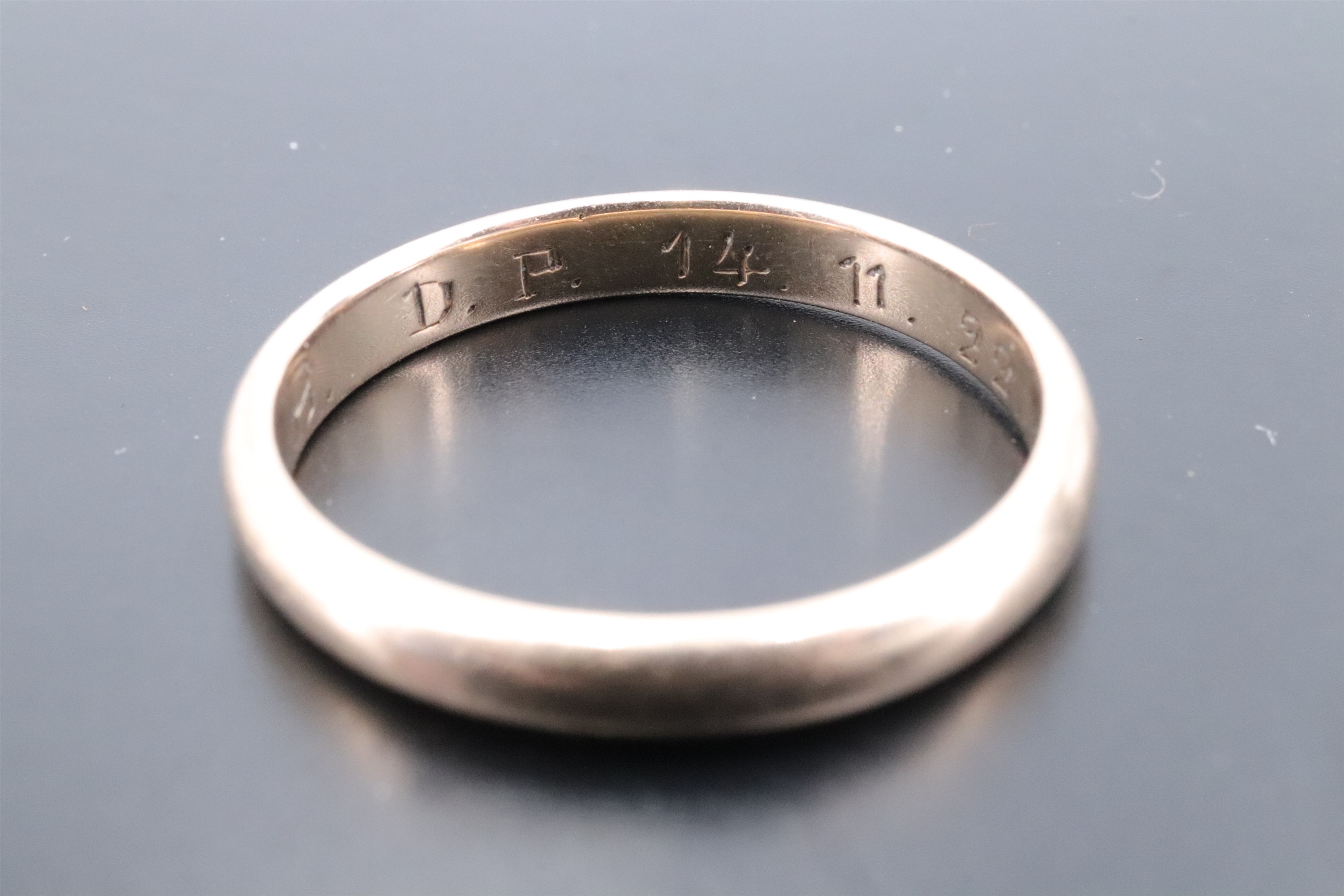 A 14 ct gold wedding band, N, 2.5 g - Image 4 of 4