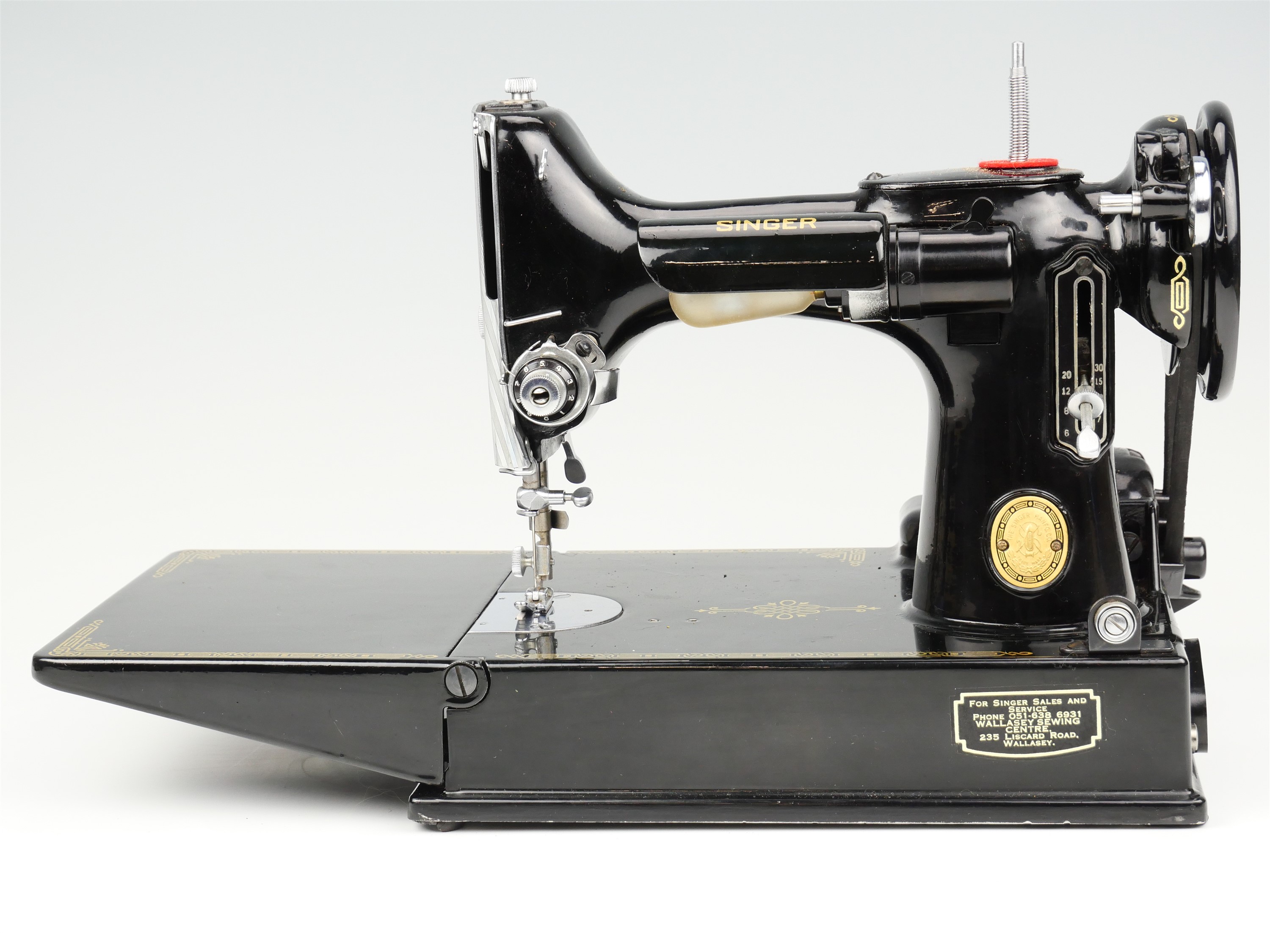 A mid 20th Century Singer Featherweight portable sewing machine, model number 221K, in carry case - Image 2 of 4