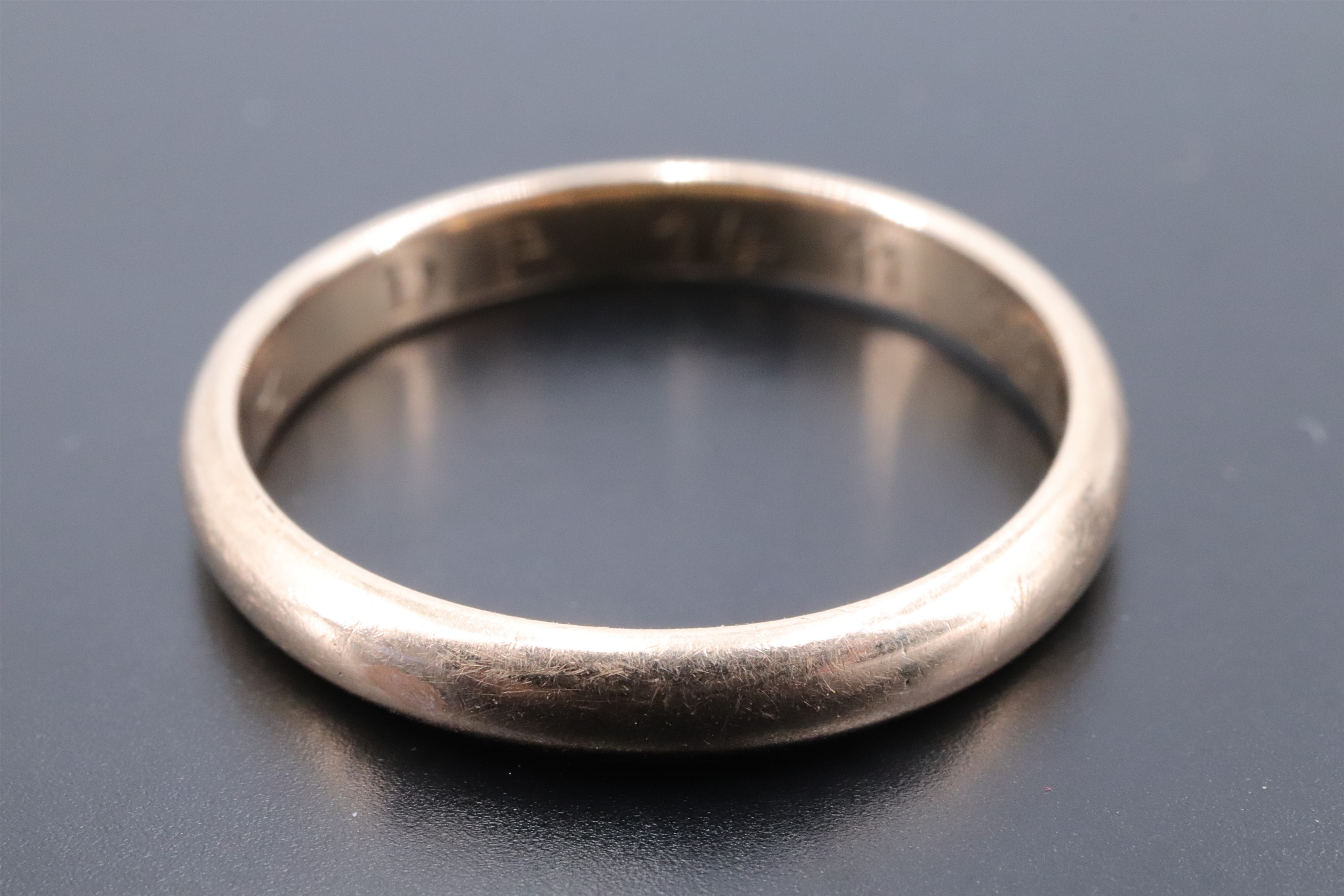 A 14 ct gold wedding band, N, 2.5 g - Image 2 of 4