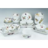 Royal Worcester Evesham ware flan dishes, a biscuit jar etc. (fourteen items)