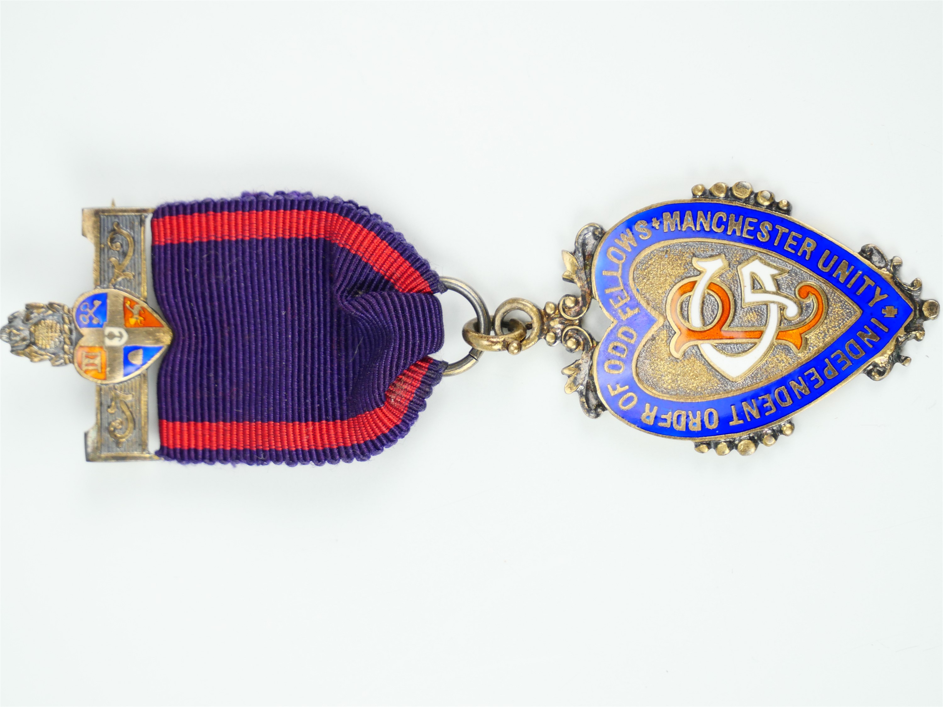 A cased 1930s silver Independent Order of the Odd Fellows- Manchester Unity medal - Image 3 of 4