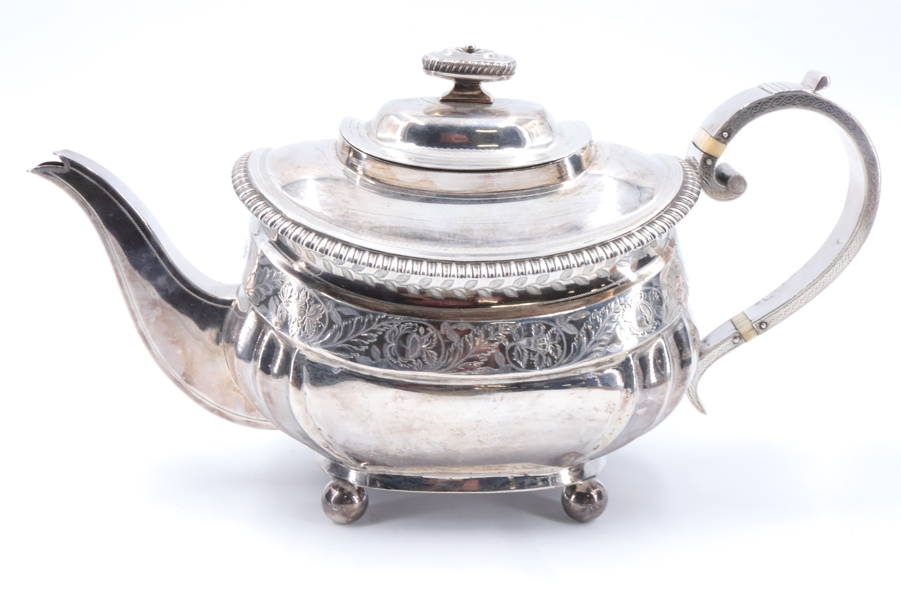 A George III silver teapot, having a square section spout, strap form handle with ivory - Image 6 of 6