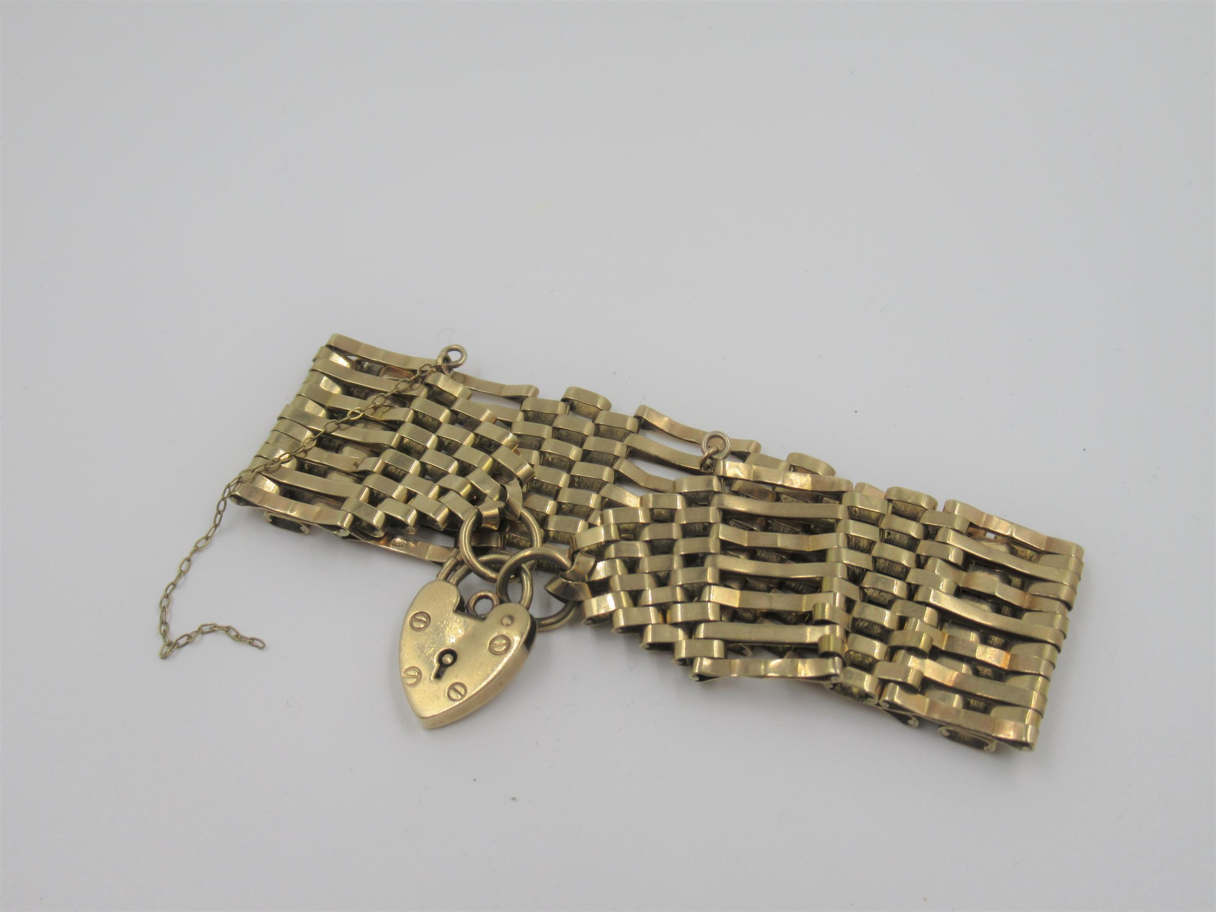 9ct Gold wide gate link bracelet with padlock clasp, 18g
