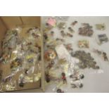 Large quantity of various Golly badges (many with pins detached or missing)