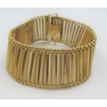 18ct Yellow gold wide bracelet, 43g, 20cms in length