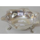 20th Century Sheffield silver circular fruit bowl with flared rim, 12.5 troy ounces