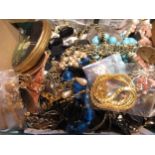 Boxed quantity of miscellaeous costume jewellery