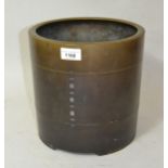 Japanese Taisho period brown patinated bronze Hibachi hand brazier of cylindrical form with silver