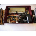 Box containing a large collection of various 20th Century Quartz gents and ladies wristwatches
