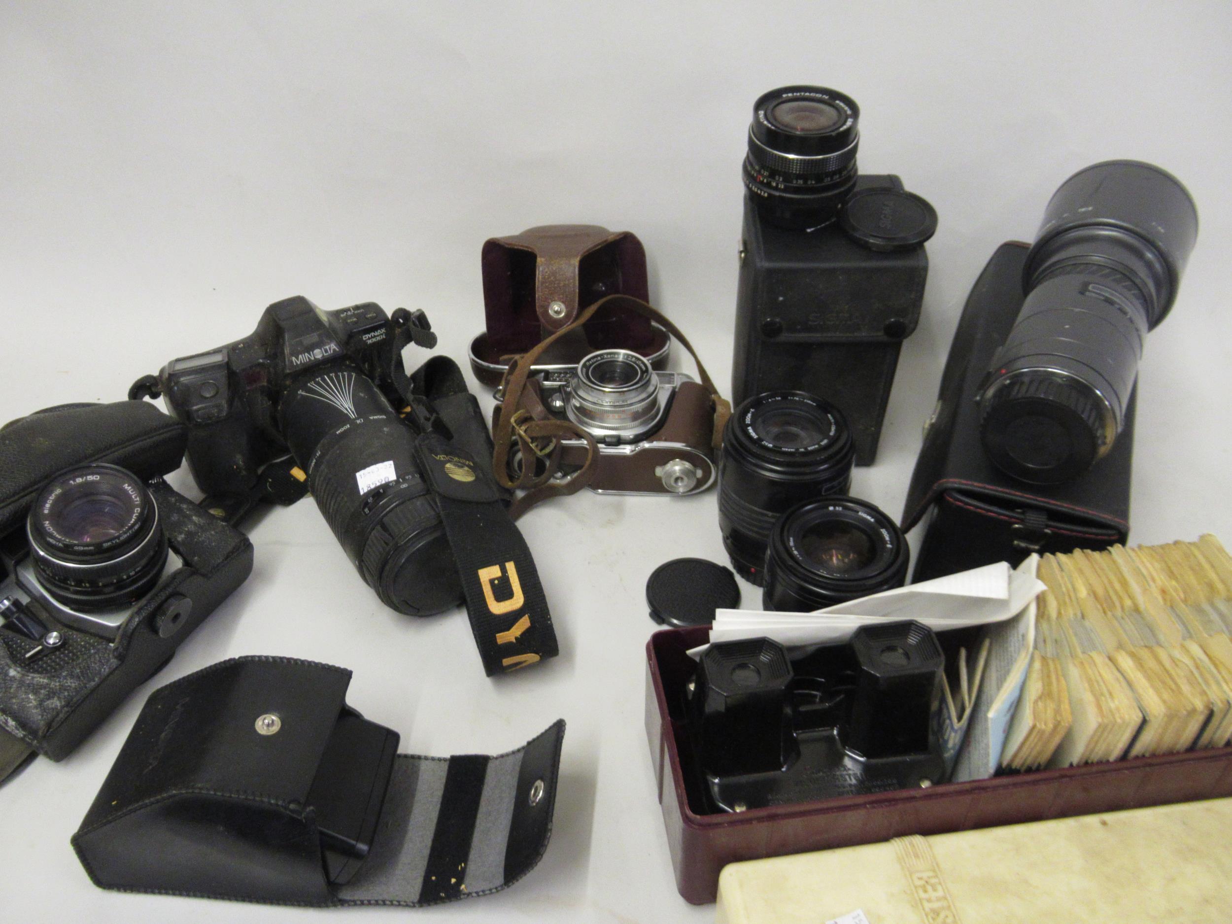 Quantity of miscellaneous cameras and lenses, together with a Viewmaster stereo viewer with cards