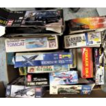 Boxed quantity of unbuilt aviation models by Revell, Hasegawa, Heller, Italeri, Airfix and Academy