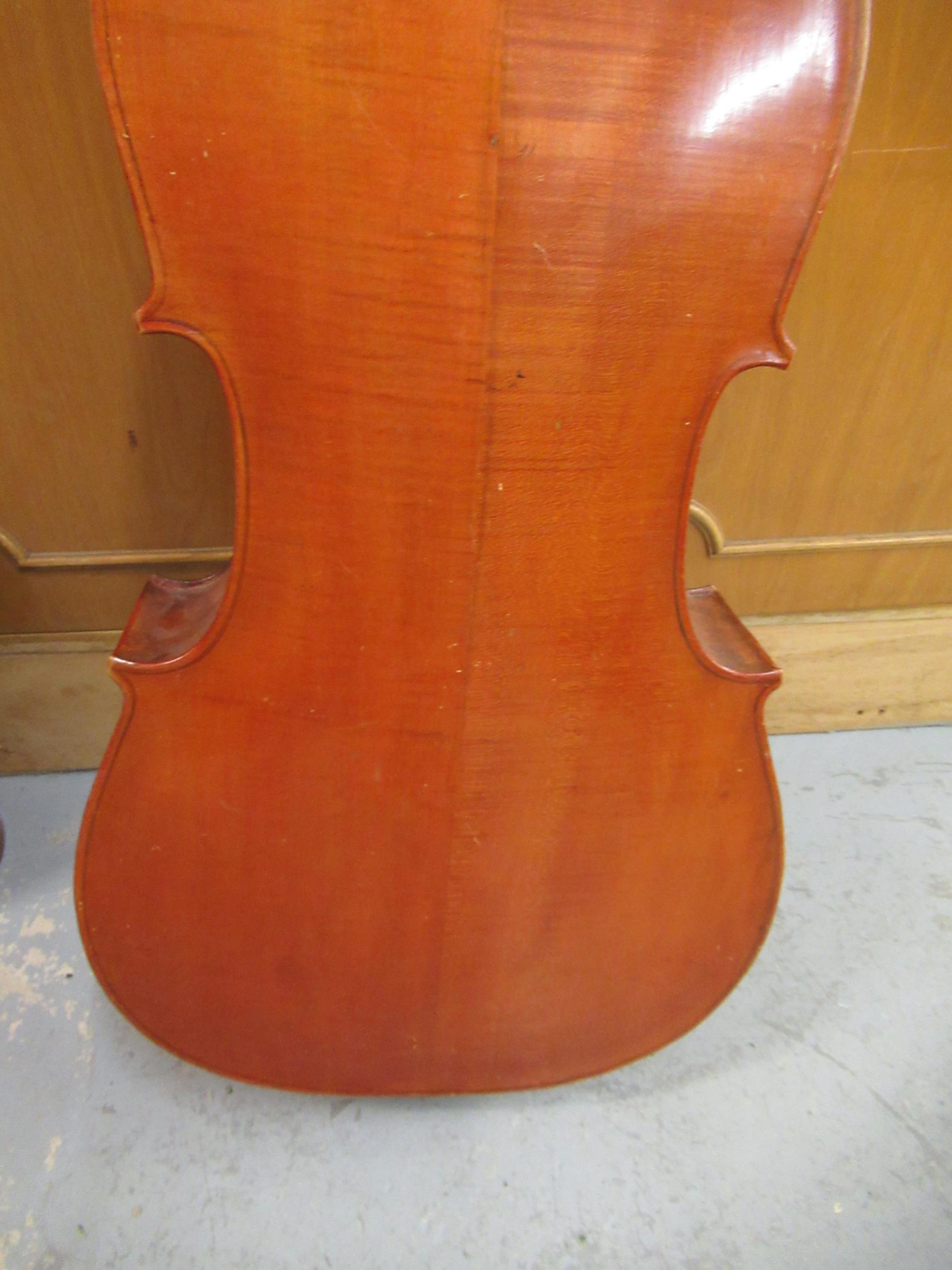 Late 19th / early 20th Century cello with 29.5in two section back, with bow, in a soft case - Image 26 of 32