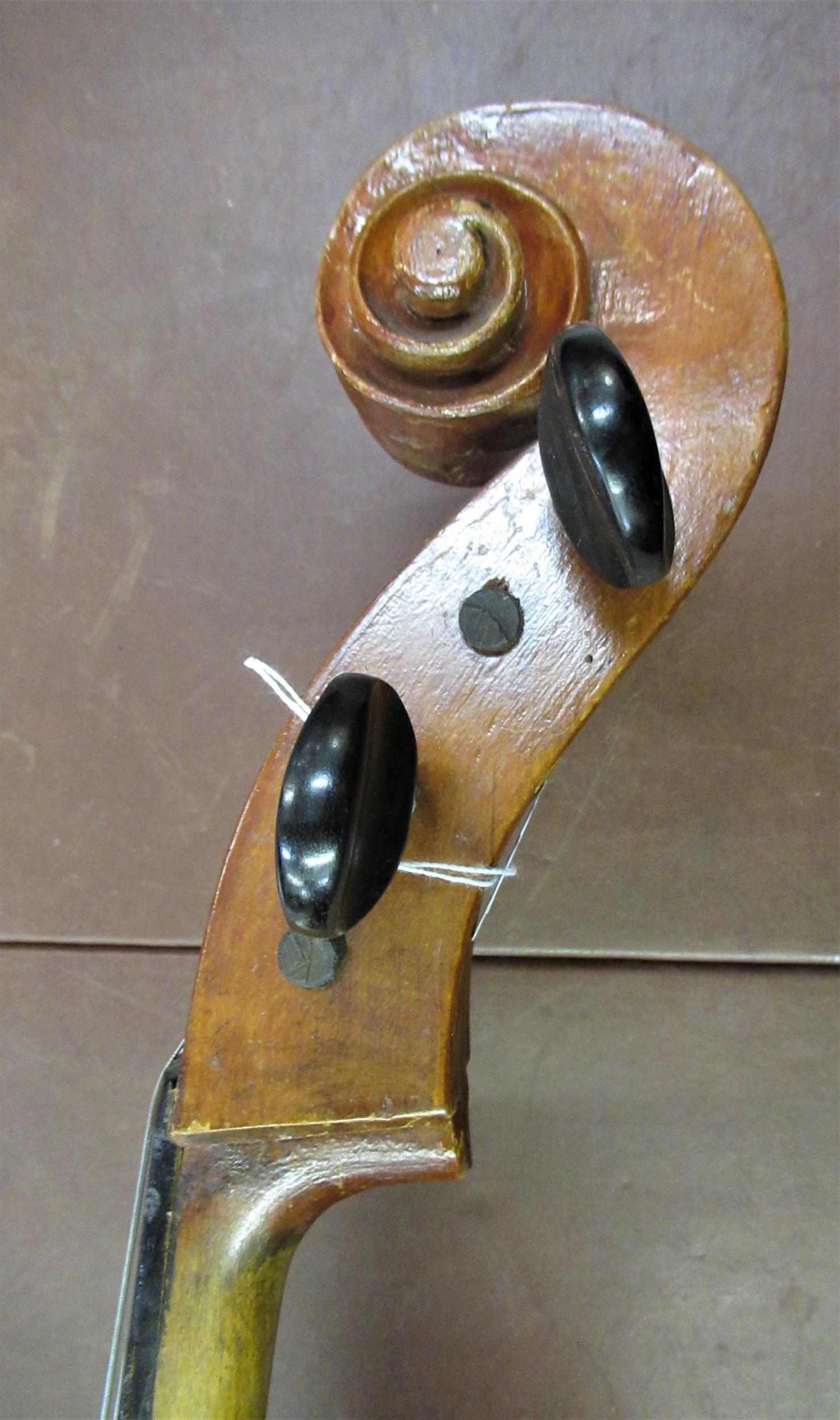 Late 19th / early 20th Century cello with 29.5in two section back, with bow, in a soft case - Image 5 of 32