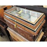 Pair of late 20th Century burr walnut and gilt decorated wall mounting display cabinets with glass