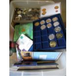 Large quantity of World coinage, some proof
