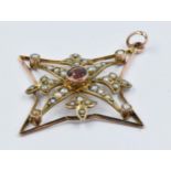 Edwardian 9ct gold pendant set garnet and seed pearls
