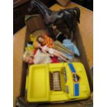 Box containing a small quantity of various Sindy dolls, a horse and a car