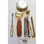 Sampson Mordan part propelling pencil, two other pencils, silver pill box, silver compact and