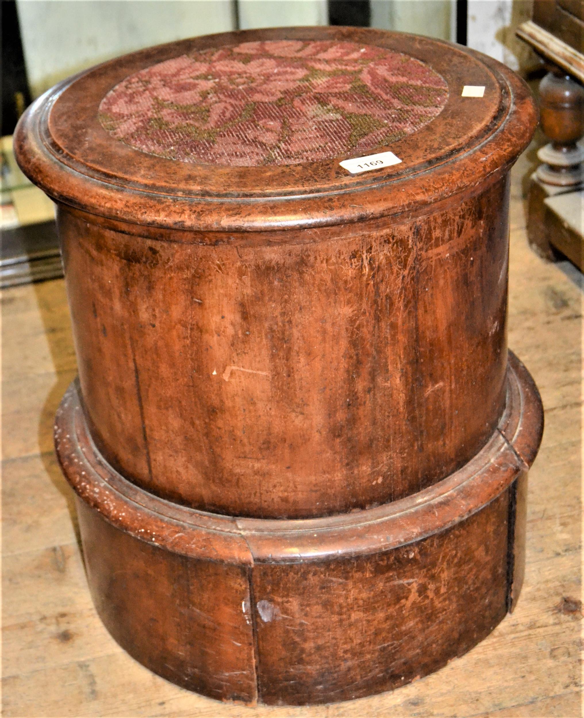 Victorian mahogany cylindrical commode with a hinged lid