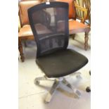 Knoll contemporary black linen upholstered adjustable office chair