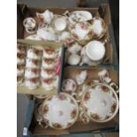 Royal Albert Old Country Roses pattern extensive dinner and tea service, comprising dinner plates,