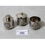 Chinese silver three piece condiment set marked ' Yat Sun Shanghai ', 98g