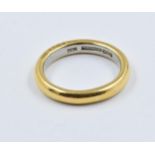 22ct Gold and platinum wedding band, size P, 8g