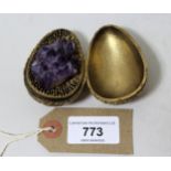 Stuart Devlin, silver gilt egg form box, the hinged cover enclosing a fragment of amethyst, 2.