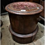 Victorian mahogany cylindrical commode with a hinged lid