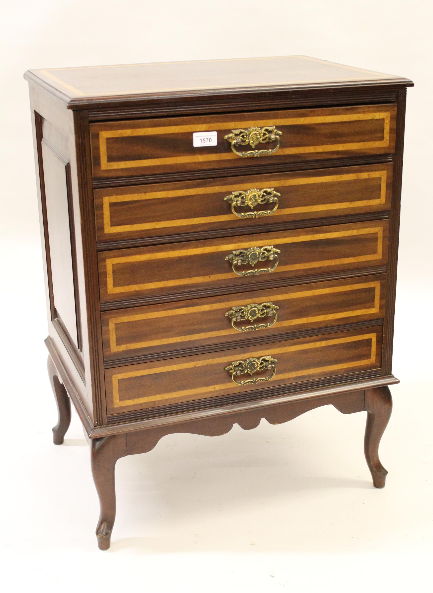 Unusual Edwardian mahogany satinwood banded bijouterie cabinet, with a glazed top above five drawers