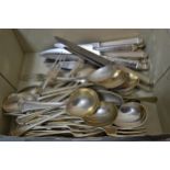 Goldsmiths & Silversmiths Co. 20th Century silver canteen of cutlery, London 1934, 85 troy ounces,