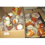 Large quantity of pottery cottage ware