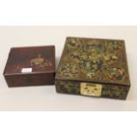Chinese square black lacquered box with chinoiserie decoration, together with a red lacquered box