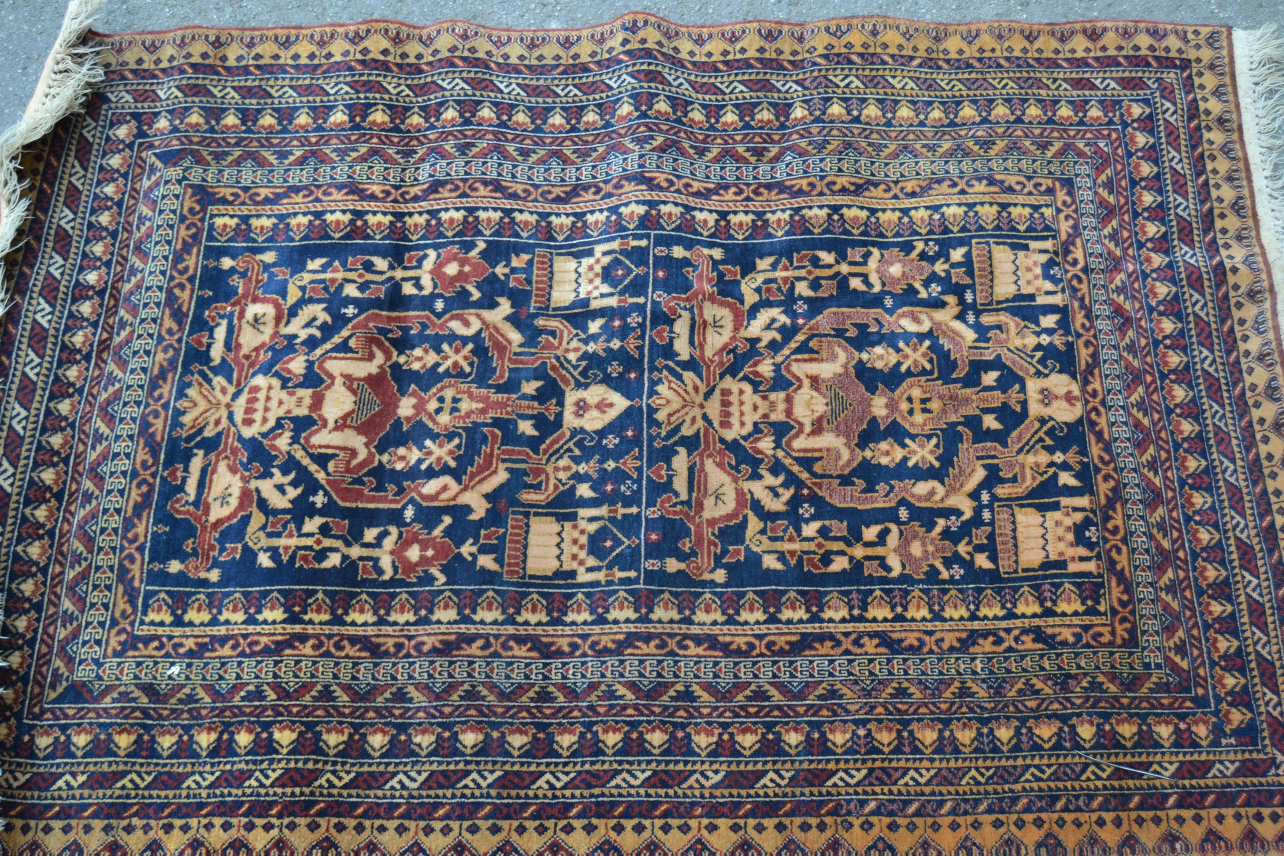 Two modern Afghan Belouch rugs on gold ground, each approximately 5ft x 3ft - Bild 2 aus 2