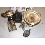 Plated comport, plated hip flask and miscellaneous items of silver plate