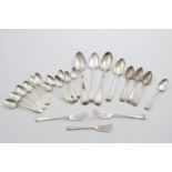 A MIXED LOT:- A set of six George III Old English pattern tea spoons, initialled, by Peter, Anne &