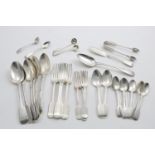 ASSORTED ANTIQUE FIDDLE PATTERN FLATWARE:- A set of six table spoons and seven tea spoons,