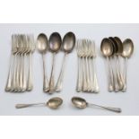 A GEORGE V PART-SET OF HANOVERIAN PATTERN FLATWARE TO INCLUDE:- Six Table forks, one table spoon,