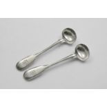 A PAIR OF GEORGE III / IV SALT SPOONS Fiddle & Thread pattern, crested, by Paul Storr, London