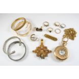 A QUANTITY OF JEWELLERY including a gold plated half hunting cased pocket watch and gold plated