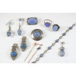 A QUANTITY OF CHALCEDONY AND SILVER JEWELLERY including two brooches, a bracelet, two pairs of