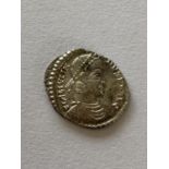 ROMAN EMPIRE, A JULIAN II (360-363AD). SILVER SILIQUA. A Roman Siliqua of Julian II, London Mint.