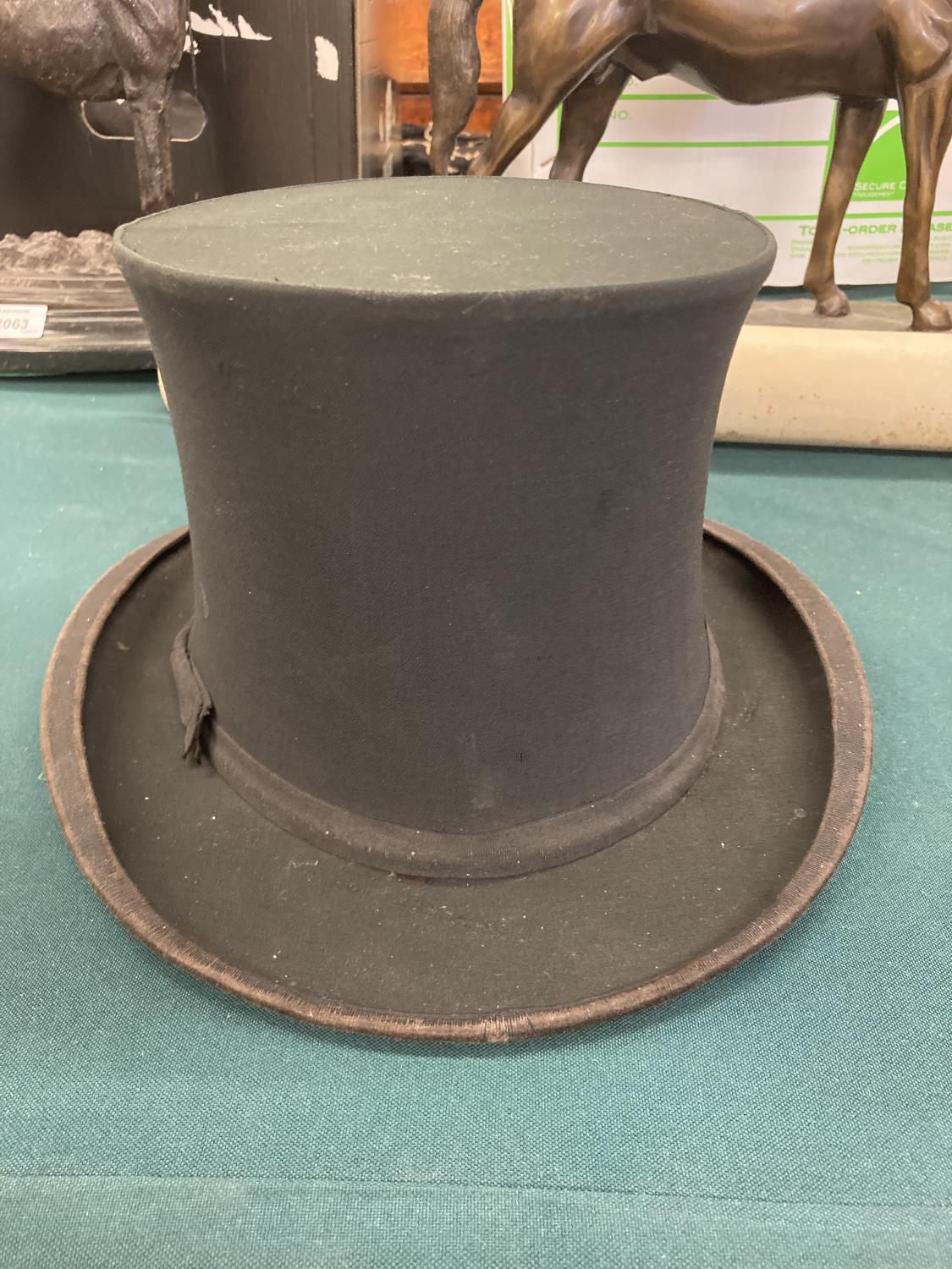 LEATHER HAT BOX & TOP HATS a mixed lot including a leather hat box, marked inside for Dunlap & Co ( - Image 13 of 17