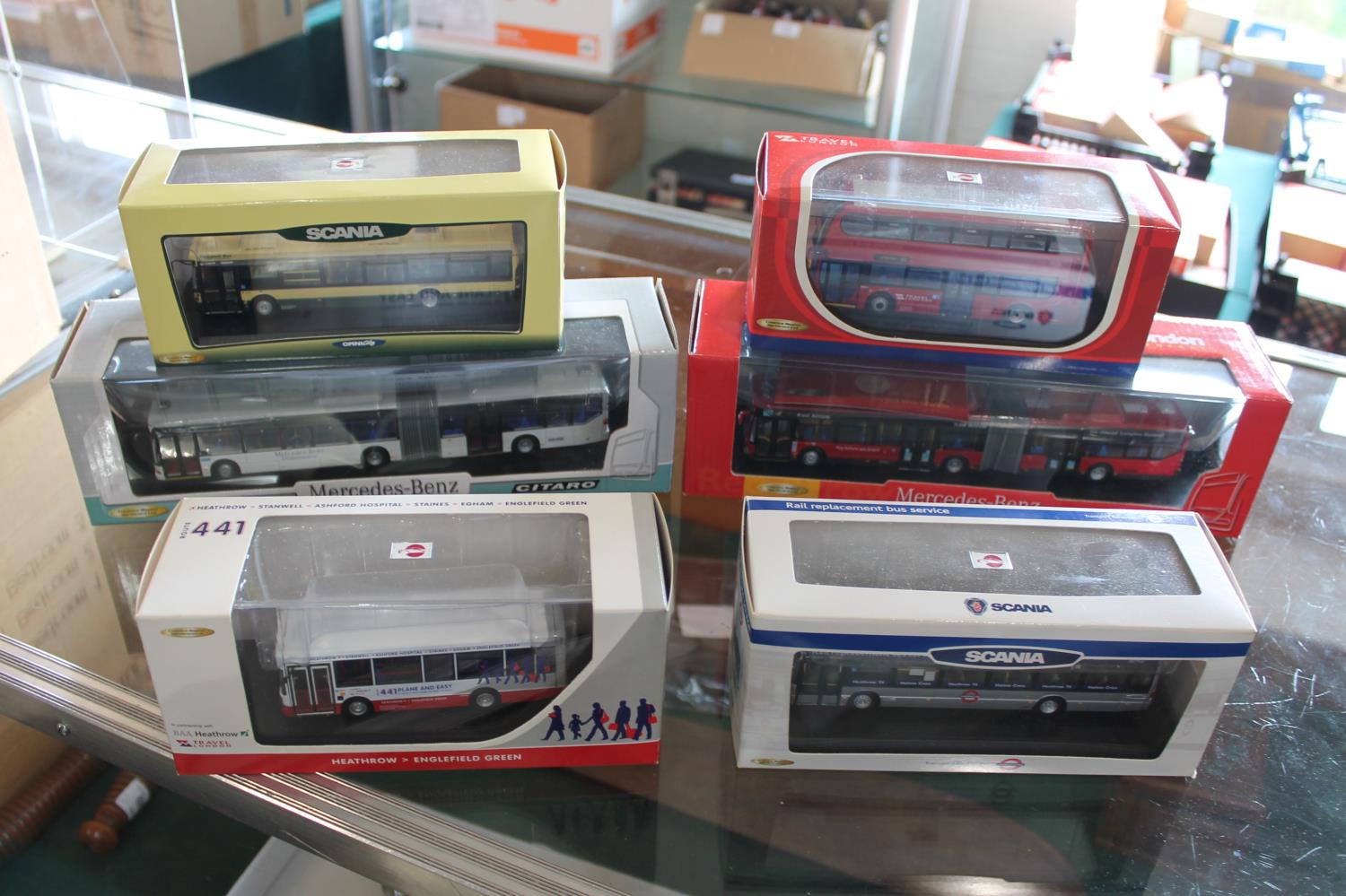 BOXED MODEL BUSES - CREATIVE MASTER a box with approx 26 boxed model buses by Creative Master, - Image 2 of 6