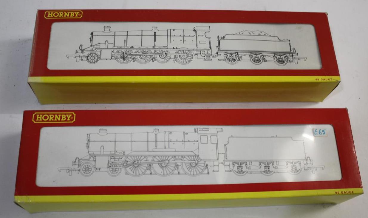 HORNBY BOXED LOCOMOTIVES 2 boxed locomotives, R2202A BR 2865 Class 2800, and R2391 County Class