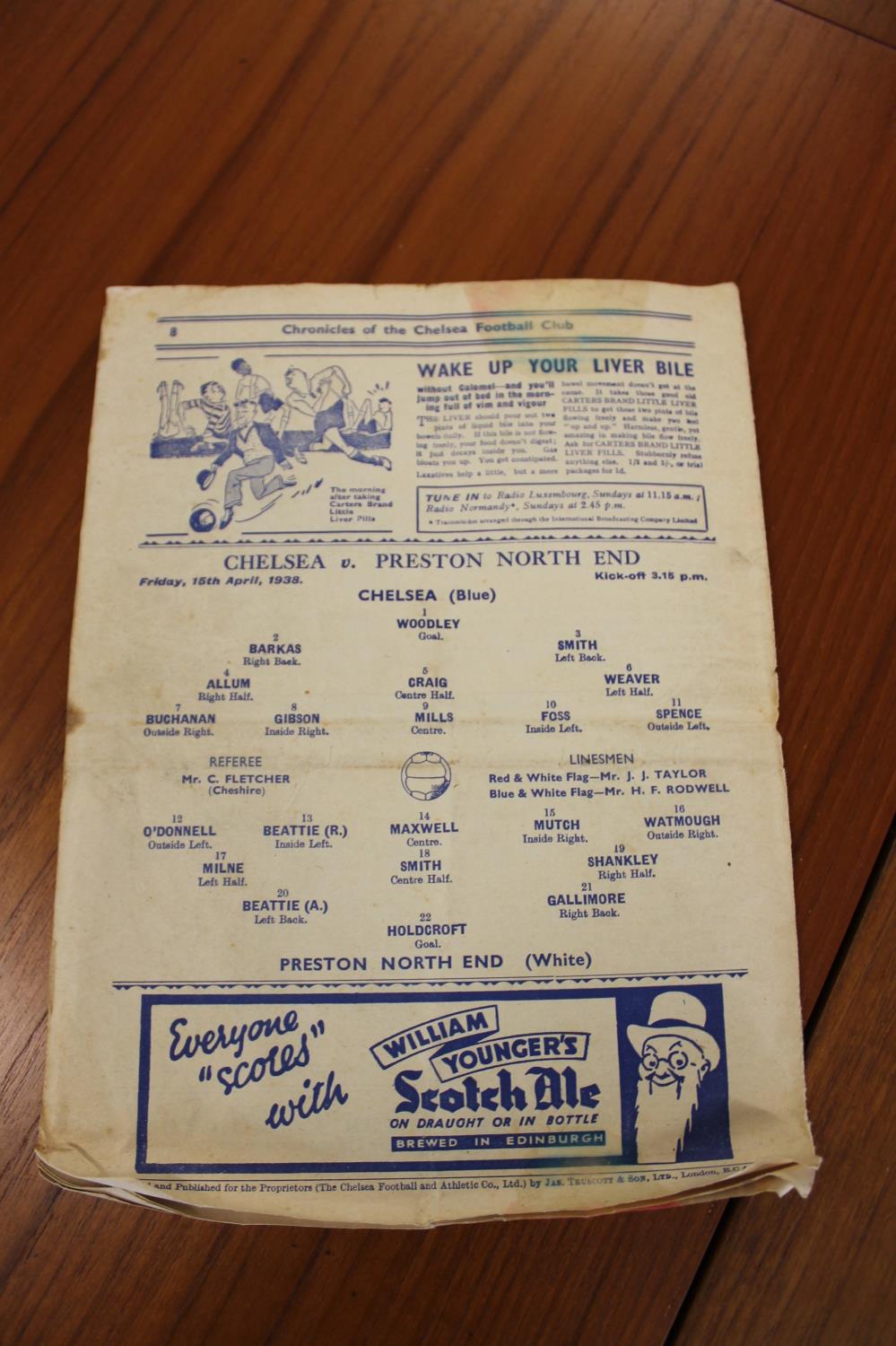 COLLECTION OF VINTAGE FOOTBALL PROGRAMMES an interesting collection of league and non league - Image 9 of 19