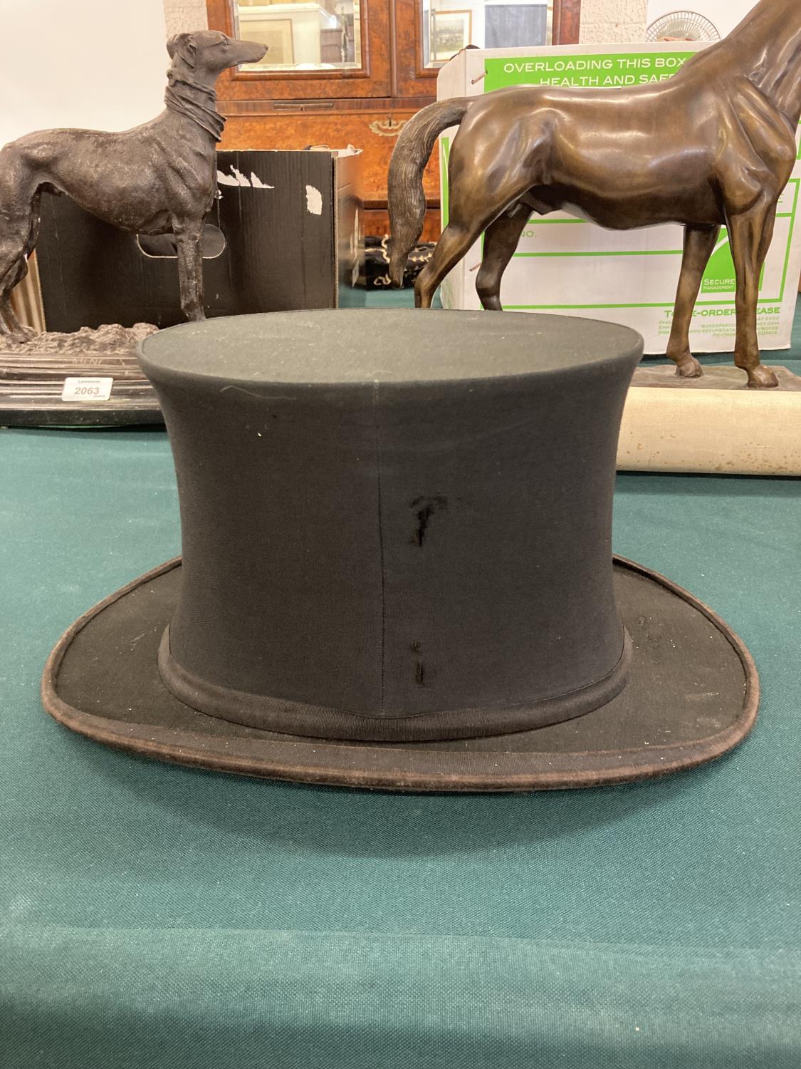 LEATHER HAT BOX & TOP HATS a mixed lot including a leather hat box, marked inside for Dunlap & Co ( - Image 14 of 17