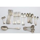 MIXED FLATWARE :- a set of 6 Fiddle pattern tableforks by S.Hayne & D.Cater, London 1855,
