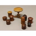 A MIXED LOT OF TREEN; to include an inlaid miniature centre table, a floral carved barrel and