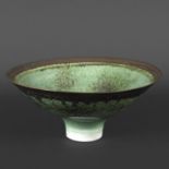 DAME LUCIE RIE (AUSTRIAN/BRITISH 1902-1995) - PORCELAIN FOOTED BOWL. (d) A large porcelain bowl,